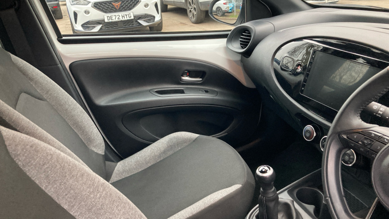 Toyota Aygo X 1.0 VVT-i Pure 5dr Petrol Hatchback